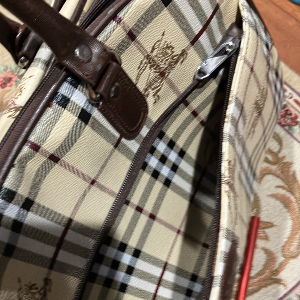 RARE Burberry Haymarket Rolling Luggage Travel Bag Weekender - Picture 11 of 15